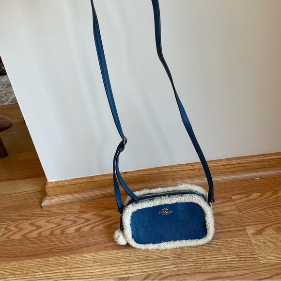 COACH- Slate Leather And Shearling Crossbody Bag 64706 EUC - Picture 11 of 11